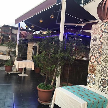 Emirid Hotel Istanbul Bagian luar foto
